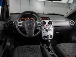 Хетчбэк Opel Corsa 2013 года, 429000 рублей, Тюмень