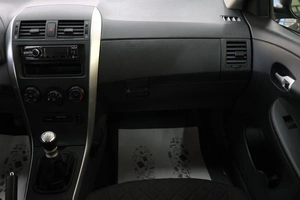 Седан Toyota Corolla 2012 года, 1229000 рублей, Омск
