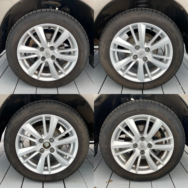 Фото