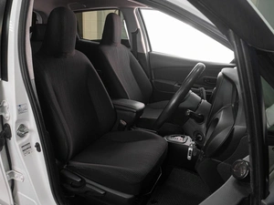 Хетчбэк Toyota Vitz 2017 года, 1179000 рублей, Тюмень