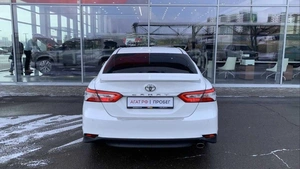 Седан Toyota Camry 2019 года, 2750000 рублей, Солонцы