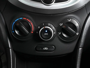 Хетчбэк Hyundai Solaris 2013 года, 899000 рублей, Аксай