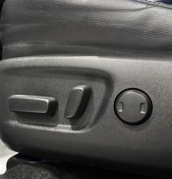 Внедорожник Toyota RAV4 2017 года, 2657000 рублей, Красноярск