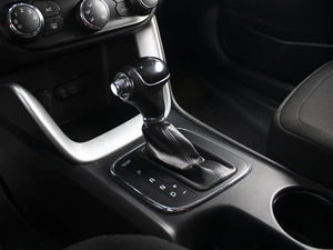 Хетчбэк Kia Ceed 2018 года, 1320000 рублей, Омск