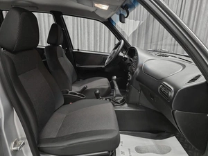 Внедорожник Chevrolet Niva 2013 года, 599000 рублей, Красноярск