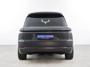 Внедорожник Li Auto L9 2024 года, 6938888 рублей, Москва