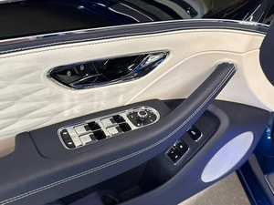 Седан Bentley Flying Spur 2021 года, 23990000 рублей, Павловская Слобода