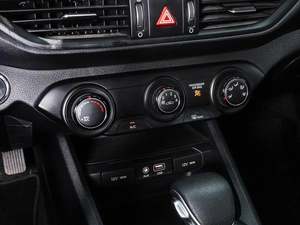 Седан Kia K3 2018 года, 1990000 рублей, Ростов-на-Дону