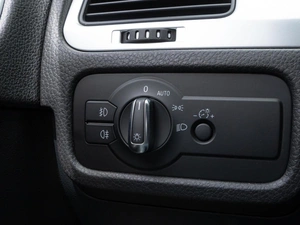 Внедорожник Volkswagen Touareg 2014 года, 2199000 рублей, Волгоград