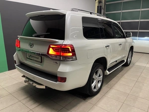 Внедорожник Toyota Land Cruiser 2016 года, 4890000 рублей, Красноярск