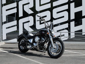 Yamaha XVS 1100 Drag Star 2000 года, 599000 рублей, Волгоград