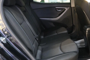 Седан Hyundai Elantra 2012 года, 859000 рублей, Омск