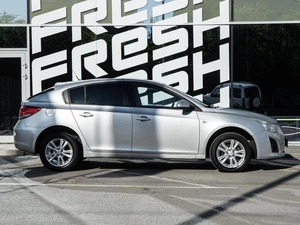 Хетчбэк Chevrolet Cruze 2013 года, 799000 рублей, Волгоград