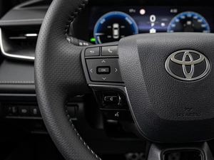 Седан Toyota Camry 2025 года, 4499000 рублей, Краснодар