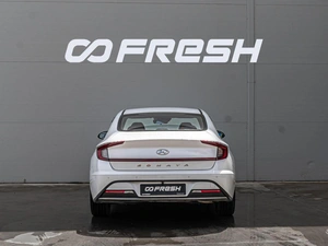 Седан Hyundai Sonata 2019 года, 2250000 рублей, Краснодар