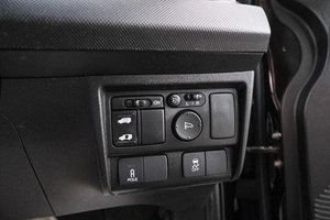 Минивэн Honda Freed 2014 года, 1259000 рублей, Красноярск