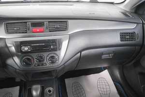 Седан Mitsubishi Lancer 2007 года, 559000 рублей, Кемерово