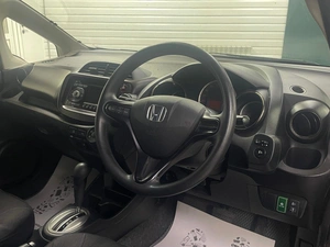Хетчбэк Honda Fit 2012 года, 999000 рублей, Ачинск