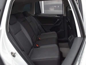 Внедорожник Volkswagen Tiguan 2017 года, 2330000 рублей, Краснодар