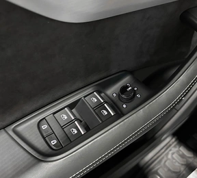Внедорожник Audi Q8 2022 года, 9900000 рублей, Красноярск