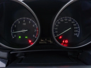 Хетчбэк Mazda 3 2012 года, 749000 рублей, Саратов