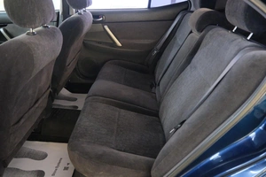 Седан Toyota Allion 2003 года, 719000 рублей, Омск