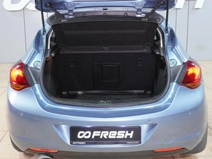 Хетчбэк Opel Astra 2010 года, 699000 рублей, Воронеж