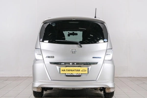 Минивэн Honda Freed 2012 года, 1099000 рублей, Красноярск
