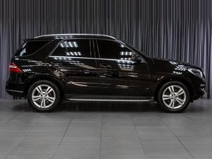 Внедорожник Mercedes-benz M-класс 2013 года, 2499000 рублей, Тюмень