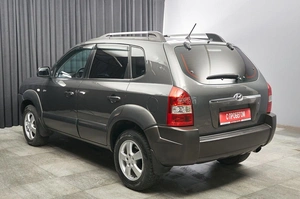 Внедорожник Hyundai Tucson 2007 года, 999000 рублей, Красноярск