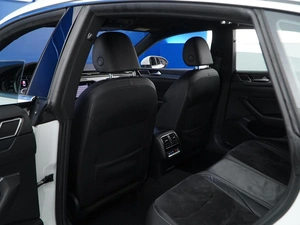Лифтбек Volkswagen Arteon 2020 года, 2698444 рублей, Москва