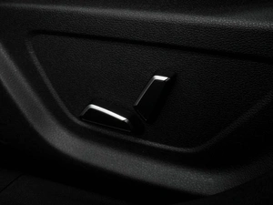 Седан Geely Emgrand 2023 года, 1660000 рублей, Воронеж