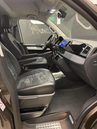 Минивэн Volkswagen Multivan 2016 года, 3800000 рублей, Красноярск