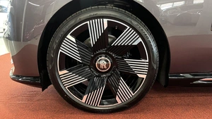 Купе Rolls-Royce Spectre 2024 года, 52000000 рублей, Павловская Слобода