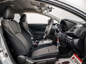 Хетчбэк Subaru Impreza 2018 года, 1349000 рублей, Красноярск