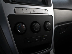 Внедорожник Geely Emgrand X7 2015 года, 620000 рублей, Омск