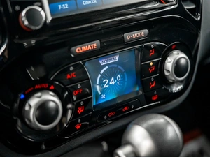 Внедорожник Nissan Juke 2013 года, 1050000 рублей, Красноярск