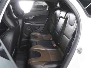 Хетчбэк Volvo V40 2014 года, 1370000 рублей, Ростов-на-Дону