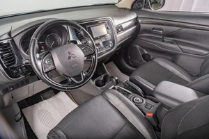 Внедорожник Mitsubishi Outlander 2016 года, 2259000 рублей, Томск