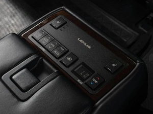 Седан Lexus ES 2013 года, 2149000 рублей, Тюмень