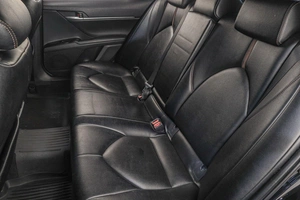 Седан Toyota Camry 2019 года, 2539000 рублей, Челябинск