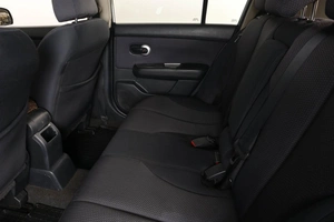 Хетчбэк Nissan Tiida 2007 года, 649000 рублей, Пермь