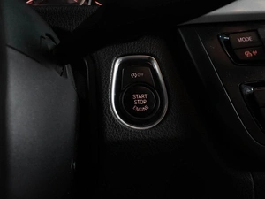 Седан BMW 3 серия 2014 года, 1497000 рублей, Воронеж