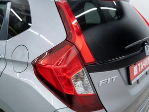 Хетчбэк Honda Fit 2013 года, 1015000 рублей, Красноярск