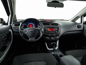 Хетчбэк Kia Ceed 2015 года, 1598055 рублей, Москва