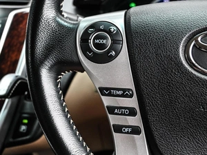 Седан Toyota SAI 2014 года, 1624000 рублей, Кирилловка