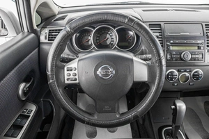 Хетчбэк Nissan Tiida 2008 года, 739000 рублей, Барнаул