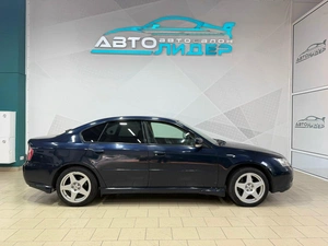 Седан Subaru Legacy 2003 года, 699000 рублей, Красноярск