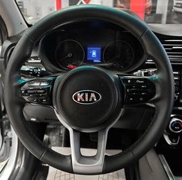 Хетчбэк Kia Rio X-Line 2019 года, 1450000 рублей, Красноярск