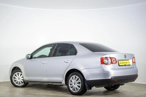 Седан Volkswagen Jetta 2006 года, 489000 рублей, Оренбург